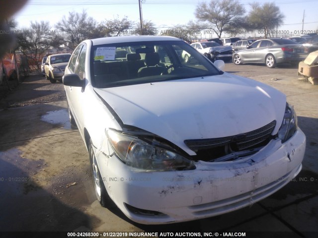 JTDBE32K530150510 - 2003 TOYOTA CAMRY LE/XLE WHITE photo 6