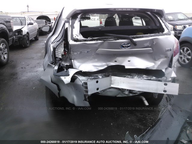 JTDKDTB35G1133623 - 2016 TOYOTA PRIUS C SILVER photo 6