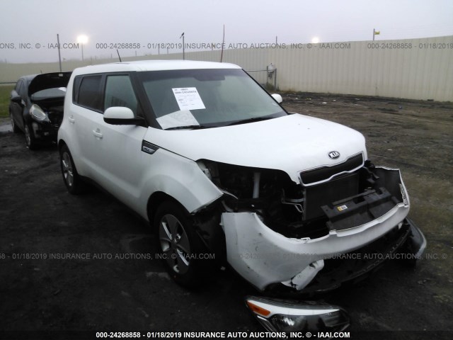 KNDJN2A25G7248926 - 2016 KIA SOUL WHITE photo 1