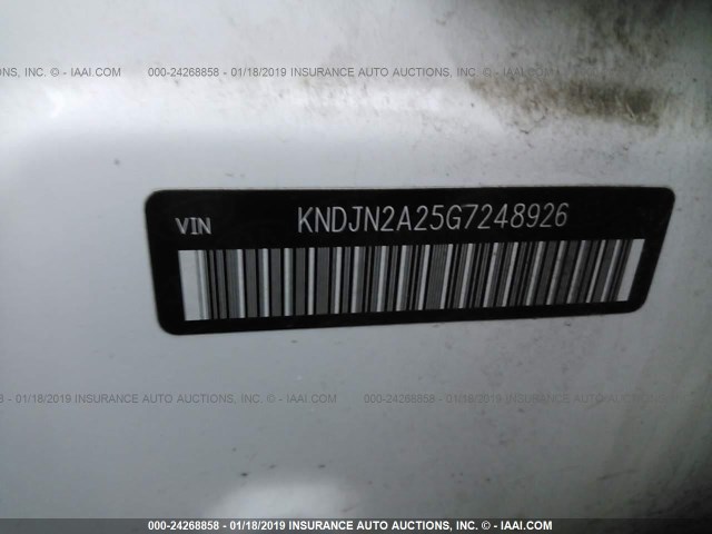 KNDJN2A25G7248926 - 2016 KIA SOUL WHITE photo 9