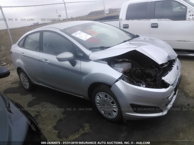 3FADP4AJ8JM120063 - 2018 FORD FIESTA S SILVER photo 1