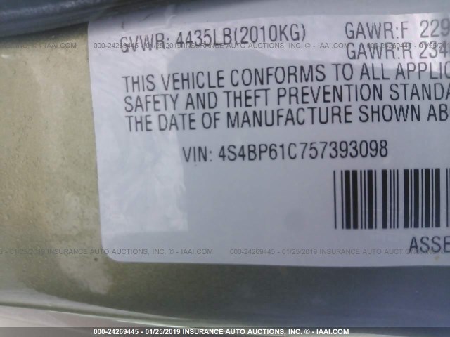 4S4BP61C757393098 - 2005 SUBARU LEGACY OUTBACK 2.5I GREEN photo 9