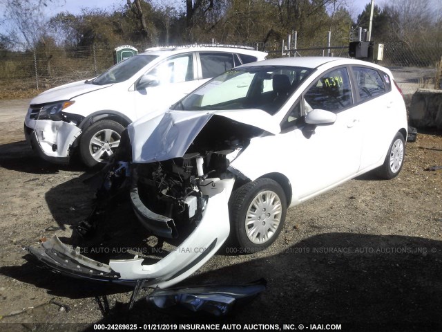 3FADP4TJ1FM176592 - 2015 FORD FIESTA S WHITE photo 2