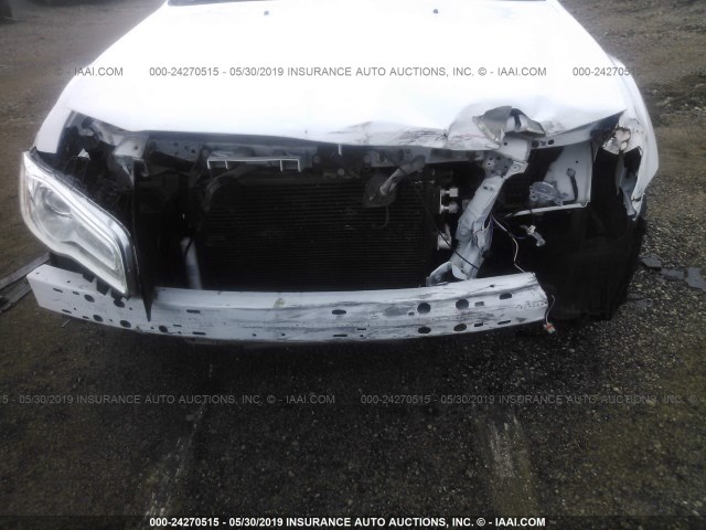 2C3CCAAG9EH382624 - 2014 CHRYSLER 300 WHITE photo 6