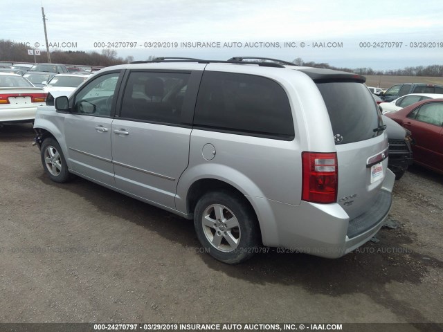 2D4RN5D19AR396285 - 2010 DODGE GRAND CARAVAN SXT SILVER photo 3