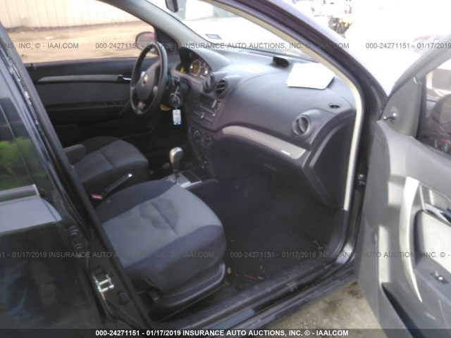 KL1TD66E09B303988 - 2009 CHEVROLET AVEO LS/LT Қара фото 5