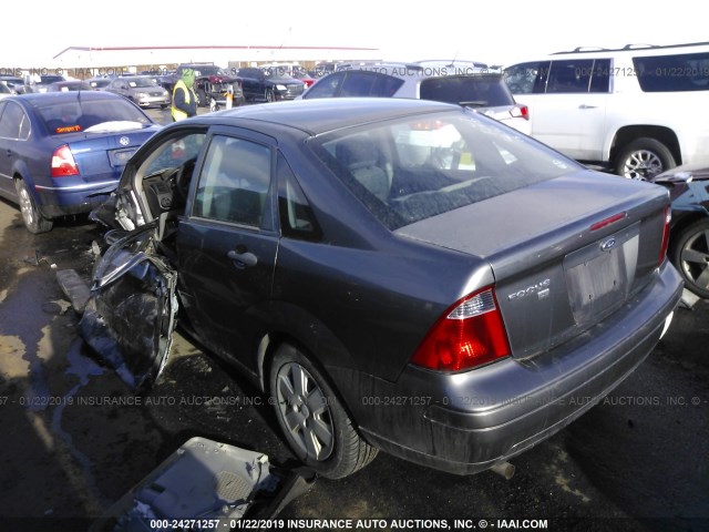 1FAFP34N57W155489 - 2007 FORD FOCUS ZX4/S/SE/SES ნაცრისფერი ფოტო 3