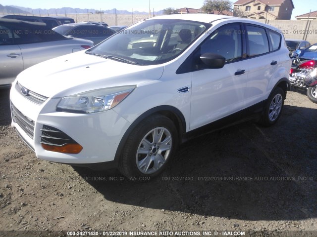 1FMCU0F77FUA31605 - 2015 FORD ESCAPE S WHITE photo 2