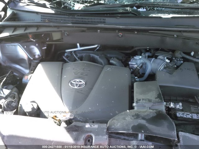 5TDZZRFH9JS261219 - 2018 TOYOTA HIGHLANDER LE/LE PLUS GRAY photo 10