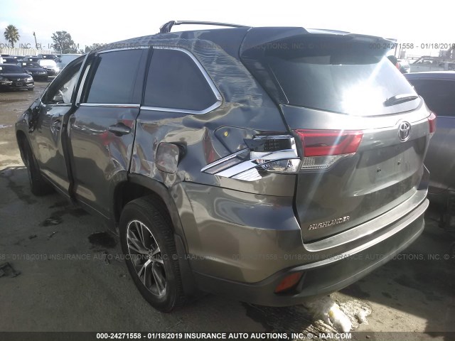 5TDZZRFH9JS261219 - 2018 TOYOTA HIGHLANDER LE/LE PLUS GRAY photo 3