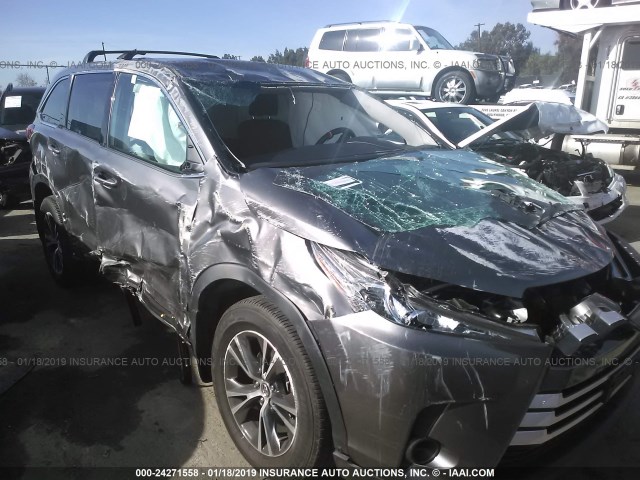 5TDZZRFH9JS261219 - 2018 TOYOTA HIGHLANDER LE/LE PLUS GRAY photo 6