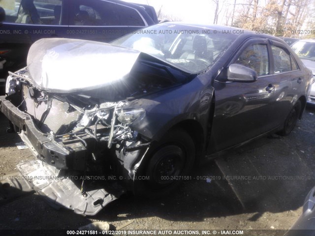 4T1BF1FKXEU862384 - 2014 TOYOTA CAMRY L/SE/LE/XLE 灰色 照片 2