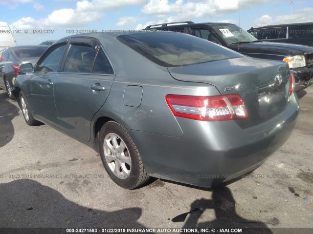 4T1BF3EK5BU615993 - 2011 TOYOTA CAMRY SE/LE/XLE 浅蓝色 照片 3