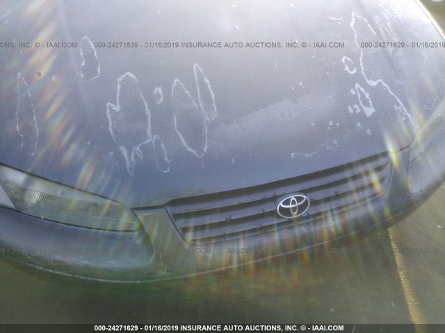 4T1BG22KXWU369332 - 1998 TOYOTA CAMRY CE/LE/XLE 灰色 照片 6