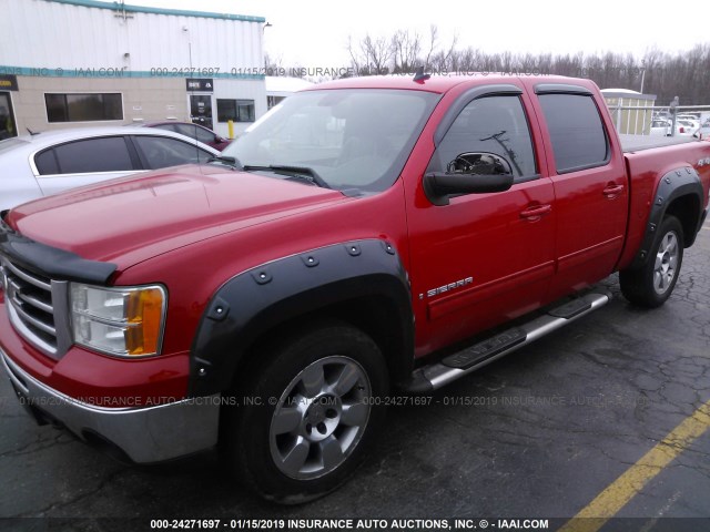 3GTRKWE24AG253995 - 2010 GMC SIERRA K1500 SLT RED photo 2