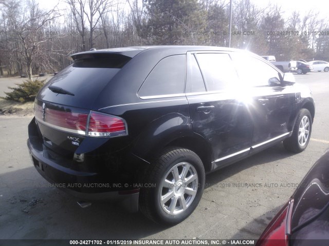 2LMDU88C98BJ19436 - 2008 LINCOLN MKX BLACK photo 4