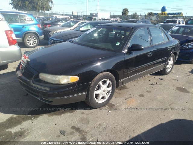 2G4WF551121142688 - 2002 BUICK REGAL GS BLACK photo 2