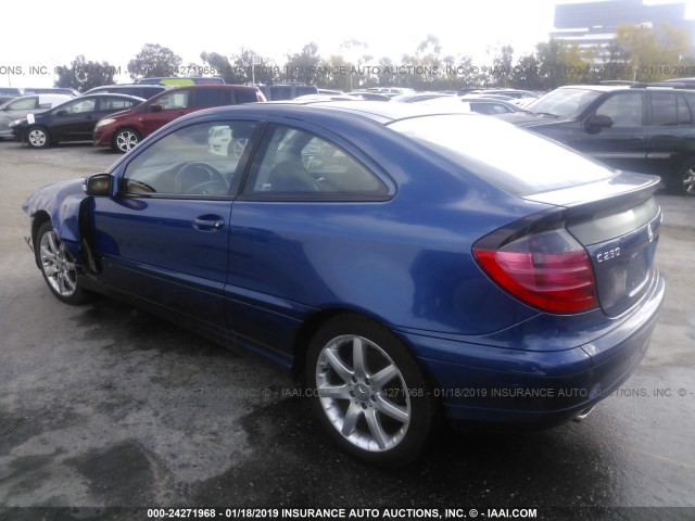 WDBRN47J82A343830 - 2002 MERCEDES-BENZ C 230K SPORT COUPE BLUE photo 3