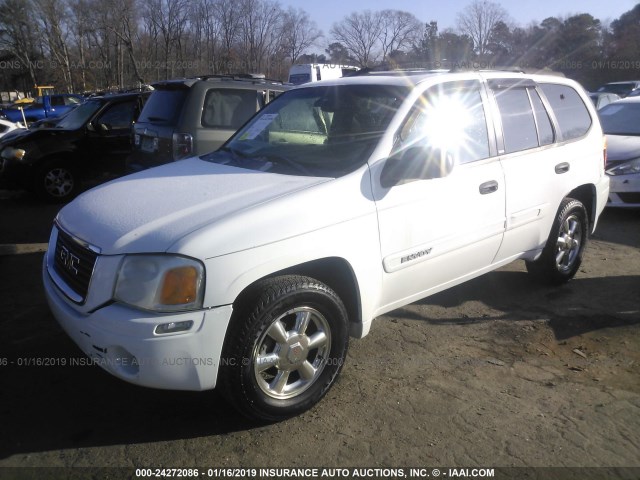 1GKDS13S022122352 - 2002 GMC ENVOY WHITE photo 2