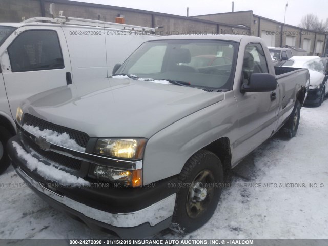 1GCEC14X44Z254905 - 2004 CHEVROLET SILVERADO C1500 GRAY photo 2