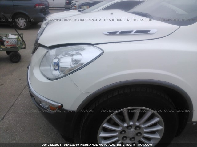 5GAER23D89J112902 - 2009 BUICK ENCLAVE CXL WHITE photo 6