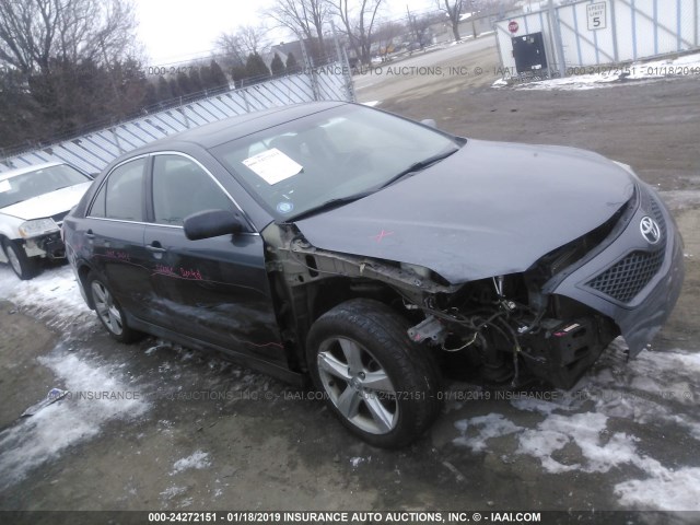 4T1BF3EK0BU201780 - 2011 TOYOTA CAMRY SE/LE/XLE GRAY photo 1