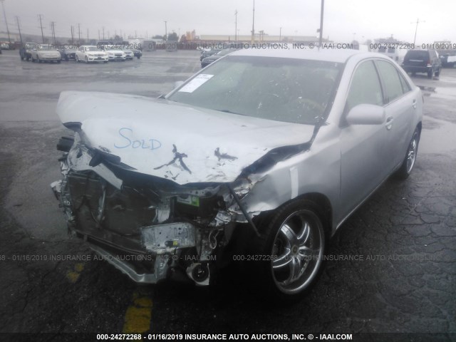 4T4BE46K29R079379 - 2009 TOYOTA CAMRY SE/LE/XLE SILVER photo 2