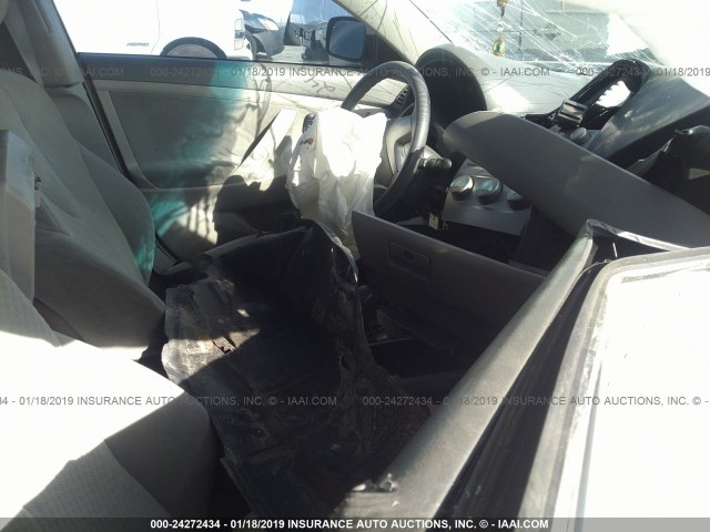 4T4BE46K19R078840 - 2009 TOYOTA CAMRY SE/LE/XLE თეთრი ფოტო 5