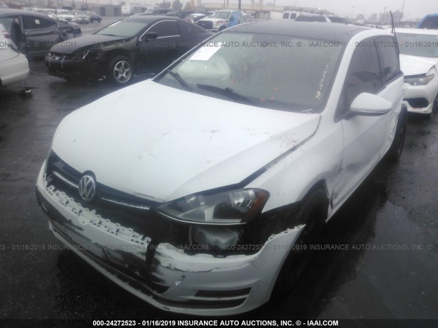 3VW217AU1FM039604 - 2015 VOLKSWAGEN GOLF WHITE photo 2