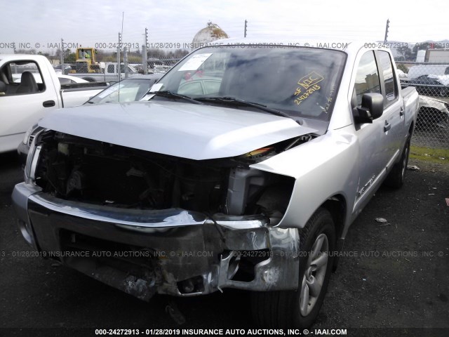 1N6AA0ED3CN305932 - 2012 NISSAN TITAN S/SV/SL/PRO-4X SILVER photo 2