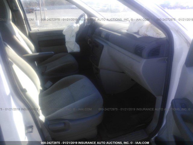 2FTZA54687BA17170 - 2007 FORD FREESTAR WHITE photo 5