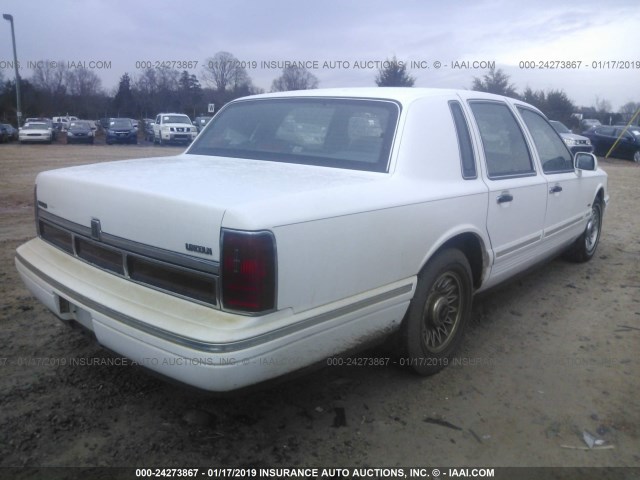 1LNLM81W6SY641107 - 1995 LINCOLN TOWN CAR EXECUTIVE WHITE photo 4