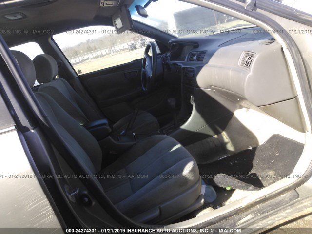 4T1BG22K91U109982 - 2001 TOYOTA CAMRY CE/LE/XLE 米色 照片 5