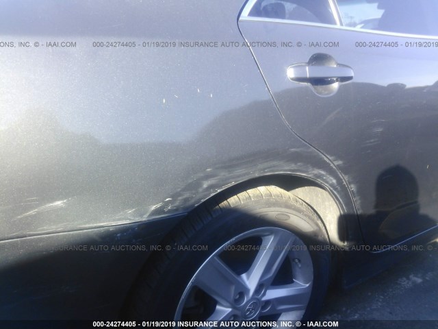 4T1BF1FK1EU365725 - 2014 TOYOTA CAMRY L/SE/LE/XLE 灰色 照片 6