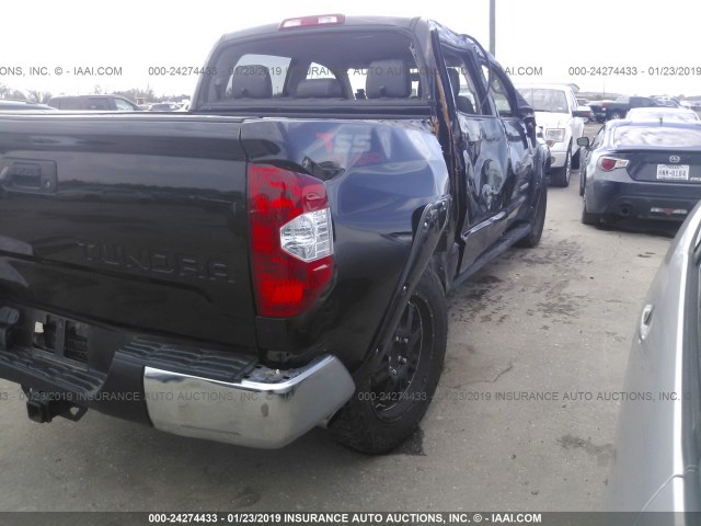 5TFEM5F15FX086476 - 2015 TOYOTA TUNDRA CREWMAX SR5 BLACK photo 4