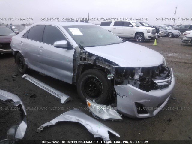 4T1BF1FK8EU361039 - 2014 TOYOTA CAMRY L/SE/LE/XLE ვერცხლისფერი ფოტო 1