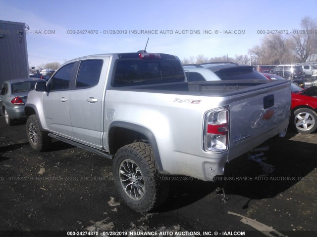 1GCGTEEN2J1207704 - 2018 CHEVROLET COLORADO ZR2 SILVER photo 3