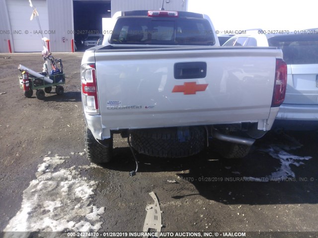 1GCGTEEN2J1207704 - 2018 CHEVROLET COLORADO ZR2 SILVER photo 6