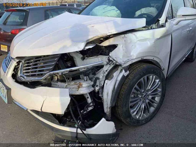 2LMPJ8LR7JBL23630 - 2018 LINCOLN MKX RESERVE WHITE photo 14