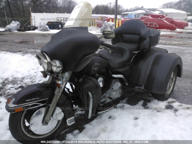 1HD1FCW155Y634111 - 2005 HARLEY-DAVIDSON FLHTCUI BLACK photo 2