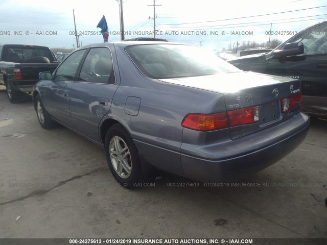 JT2BG22K6Y0484694 - 2000 TOYOTA CAMRY CE/LE/XLE BLUE photo 3