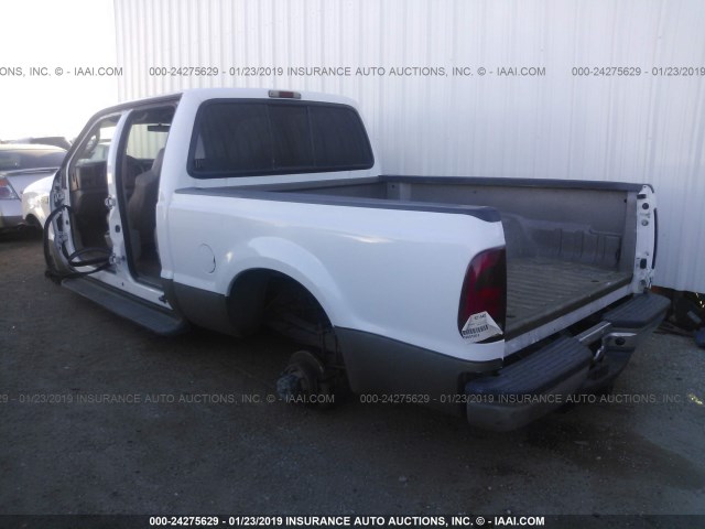 1FTNW21P03EB98064 - 2003 FORD F250 SUPER DUTY WHITE photo 3