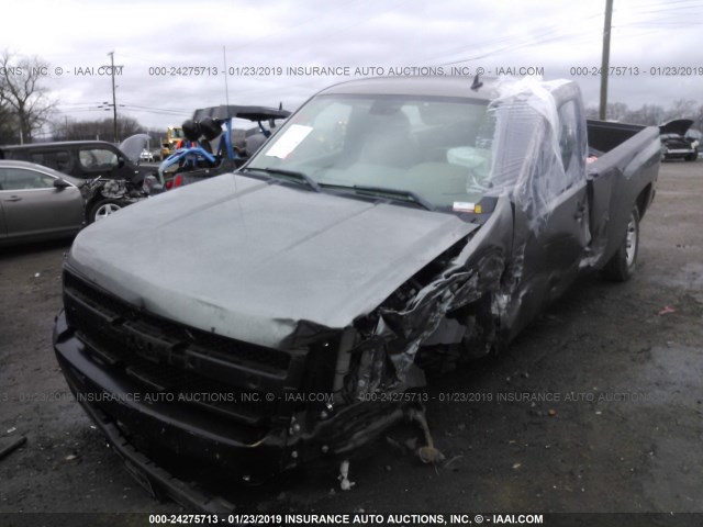 1GCEC14X68Z250327 - 2008 CHEVROLET SILVERADO C1500 TAN photo 2