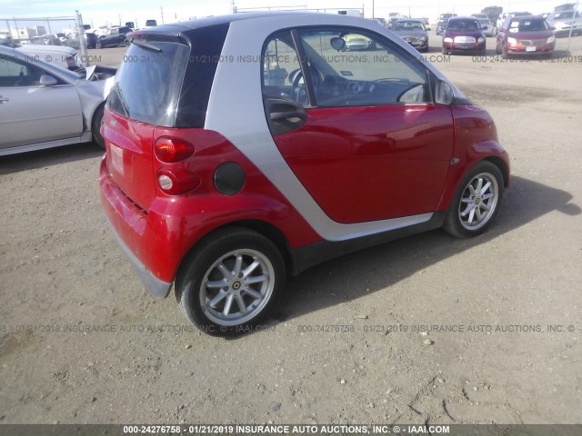 WMEEJ31X09K288878 - 2009 SMART FORTWO PURE/PASSION RED photo 4