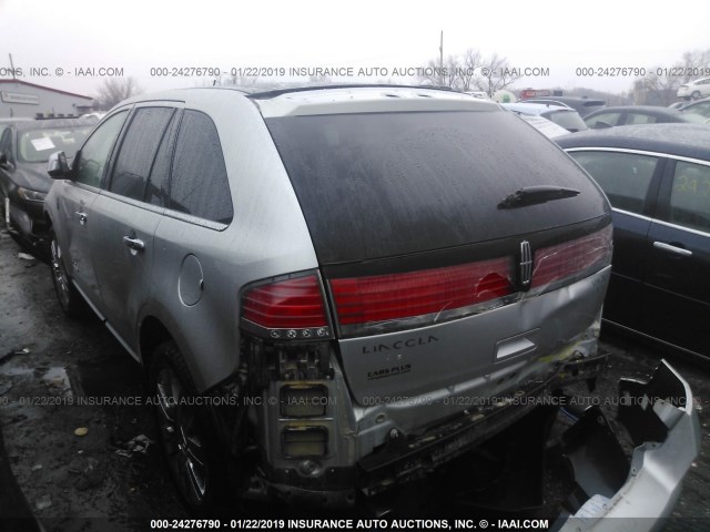 2LMDU88C99BJ03822 - 2009 LINCOLN MKX SILVER photo 3