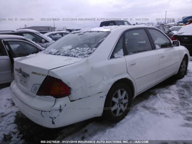 4T1BF28B81U122040 - 2001 TOYOTA AVALON XL/XLS WHITE photo 4