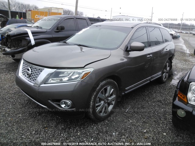 5N1AR2MN5DC668842 - 2013 NISSAN PATHFINDER S/SV/SL/PLATINUM TAN photo 2