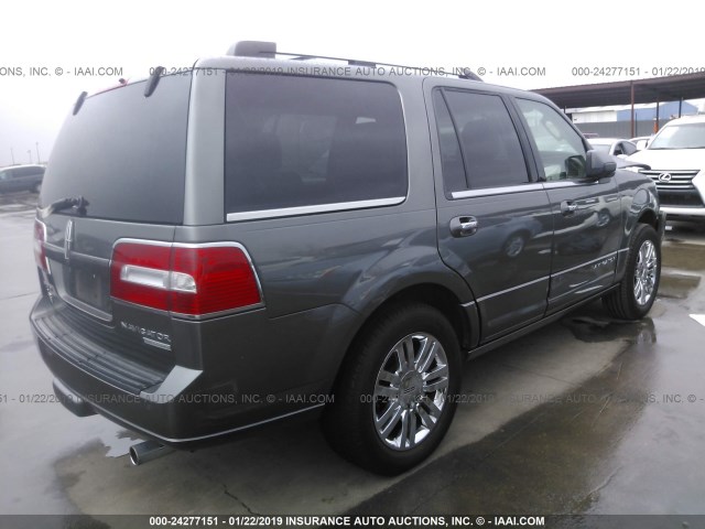 5LMJJ2H50AEJ00948 - 2010 LINCOLN NAVIGATOR GRAY photo 4