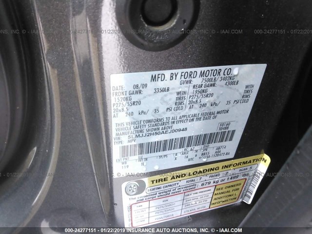 5LMJJ2H50AEJ00948 - 2010 LINCOLN NAVIGATOR GRAY photo 9