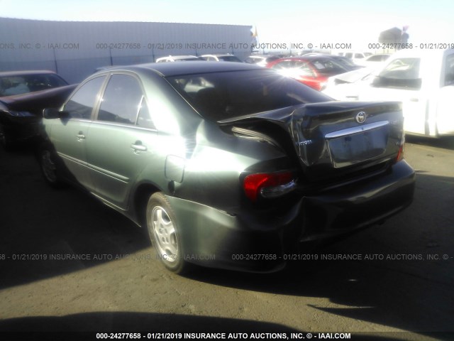 4T1BF32K22U538875 - 2002 TOYOTA CAMRY LE/XLE/SE Жасыл фото 3
